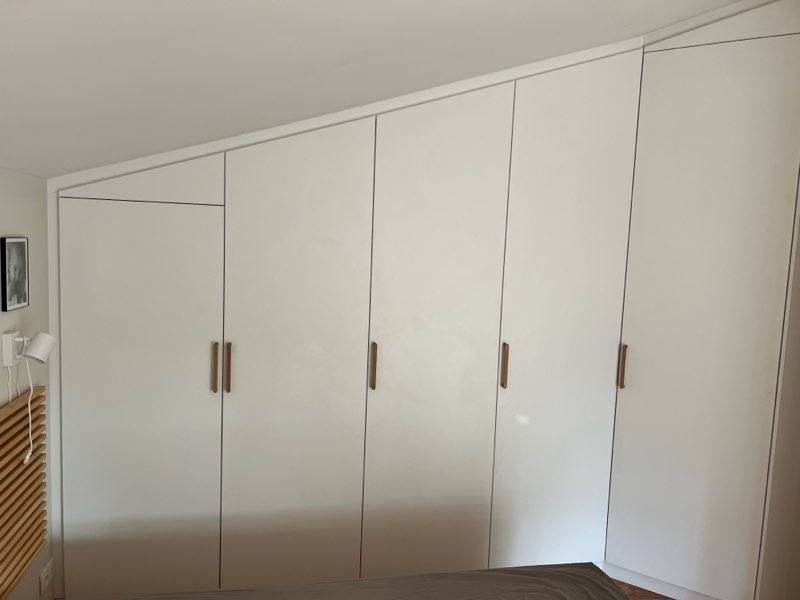 meuble-ferme-blanc-sur-mesure
